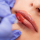 PERFEKTE LIPPENFARBE – LANG ANHALTENDE LIPPENVOLLPIGMENTIERUNG