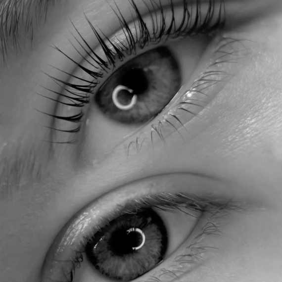 KOREAN LASHLIFTING INKL. FÄRBEN